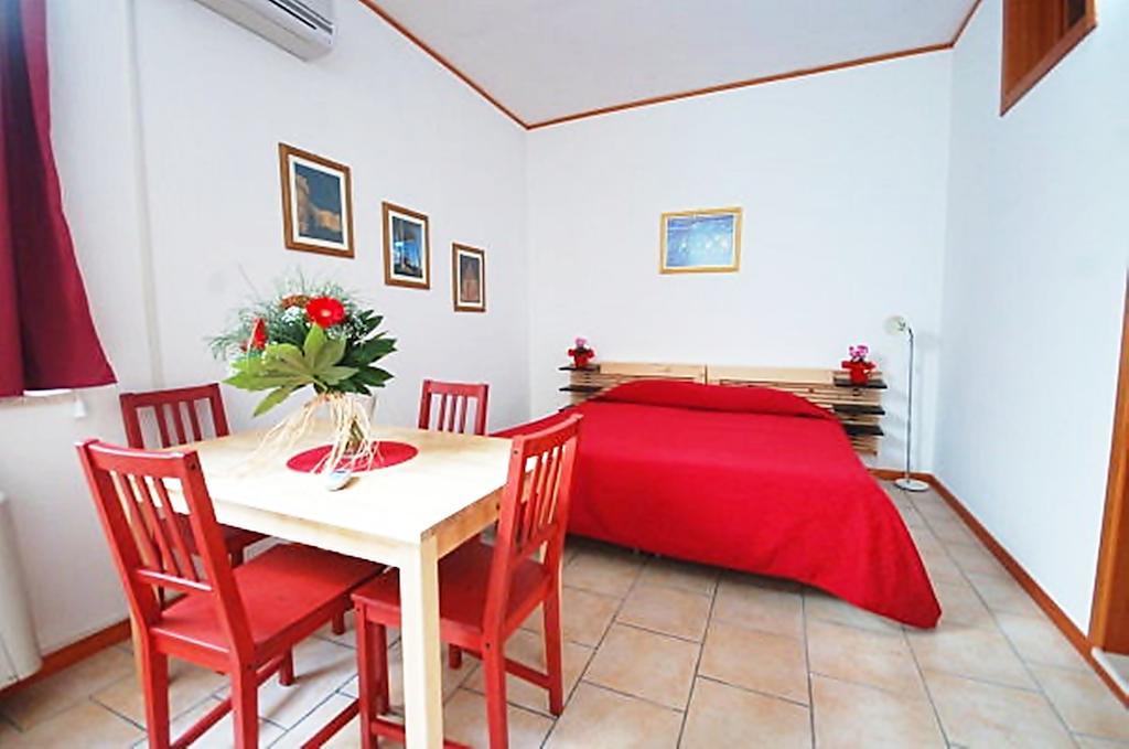 Lupiae Aparthotel