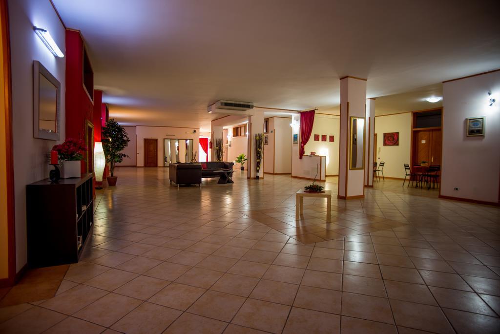 Lupiae Aparthotel